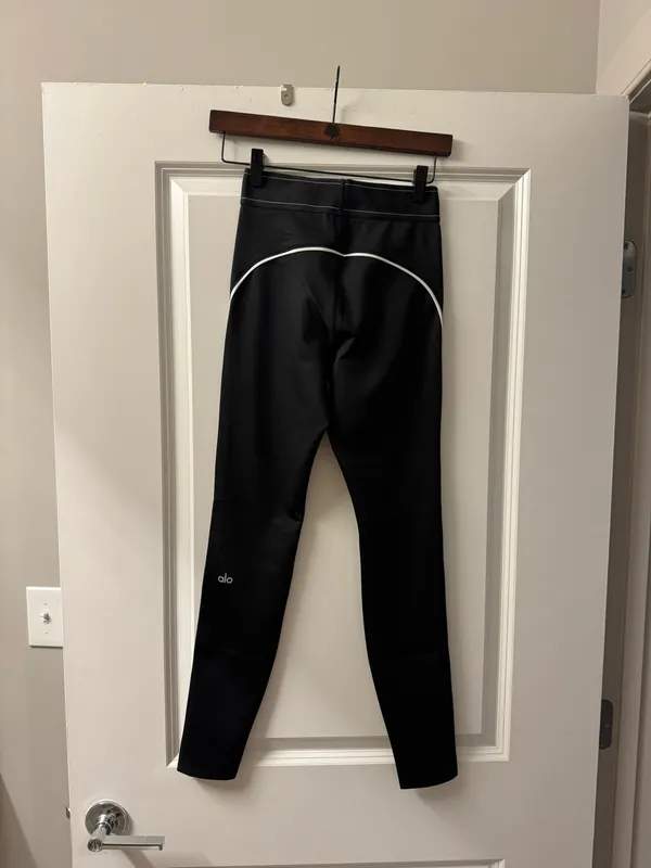 Alo Yoga Black Leggings with White Side Stripes - Image 4