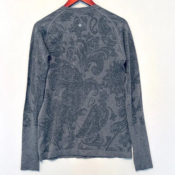 Lululemon Running Shirt Womens 12 Long Sleeve Paisley Gray Black Limited Edition - Image 7