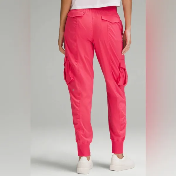 Lululemon Dance Studio Relaxed-Fit Mid-Rise Streetwear Cargo Jogger Glaze large - Image 2