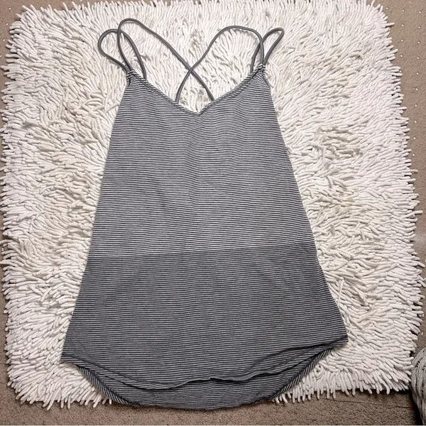 LULULEMON Breezy Tank in Divided Stripe Heathered Light to Dark Grey / Slate 2 - Image 10