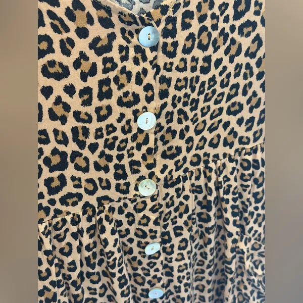 Entro Leopard Print Button Down Blouse Tie Sleeve V-Neck Pockets Boho Chic Small - Image 4