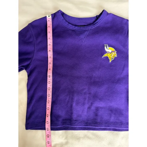 New Era NFL Minnesota Vikings Purple Waffle Knit Cropped Sweatshirt Womens S - Image 8