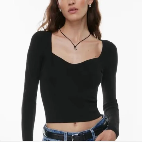 Aritzia Wilfred Free Black Ribber Knit Long Sleeve Crop Women Sweater Top Size M - Image 2