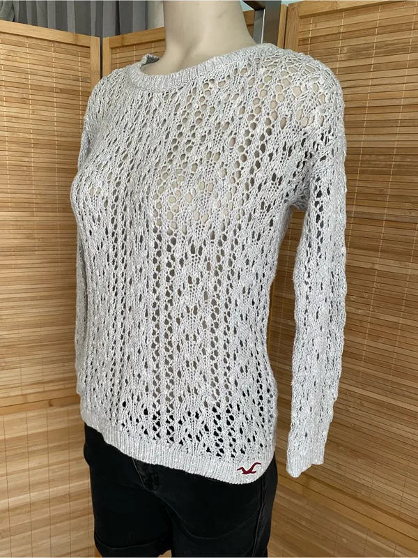 Hollister Co light gray open knit crotchet sweater top womans size small - Image 2