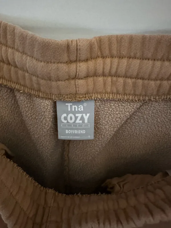 Aritzia TNA Cozy Fleece Boyfriend Sweatpants - Image 5