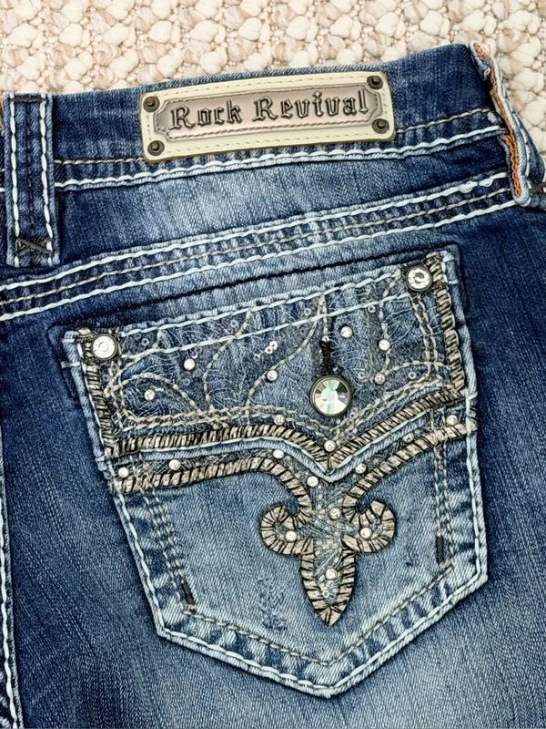 Rock Revival Betty cropped denim capri jeans size 32 - Image 3