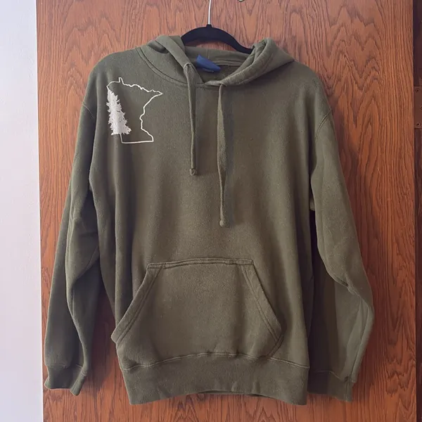 Oversized MINNESOTA Hoodie with hidden beer koozie pocket - Image 2