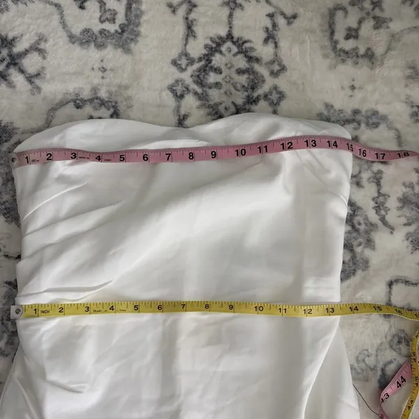 Lulus Festive Occasion White Ruched Strapless Bodycon Mini Dress Size Medium NWT - Image 7
