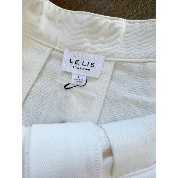 NWOT Le Lis Collection Pleated Mini Skort Womens White Large‎ - Image 3