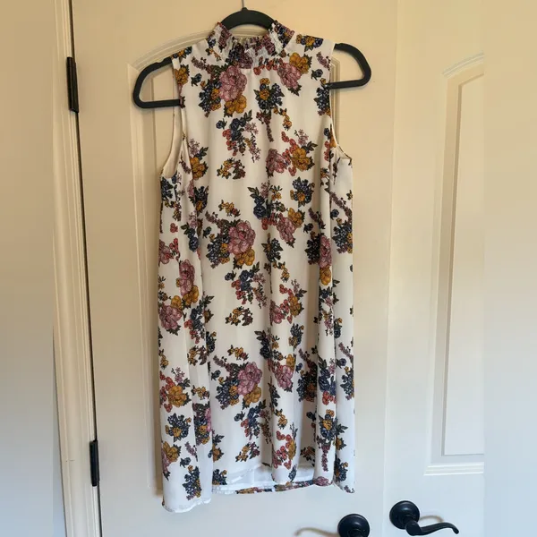 Pink Rose Short Floral Sleeveless Dress - Image 3