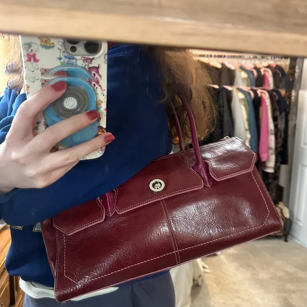 Vintage Burgundy Cherry Red Wilsons Leather Pelle Studio Shoulder Bag Purse Hobo - Image 2