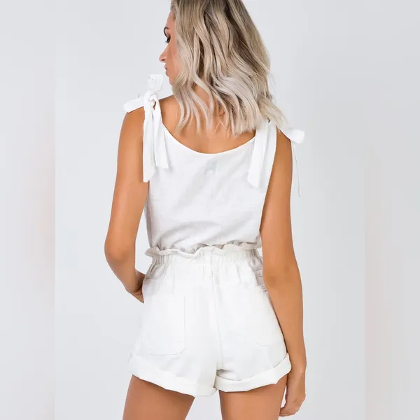 Princess Polly Shipwreck Paper Bag Denim Shorts in White Size 0 New with tag - Image 3