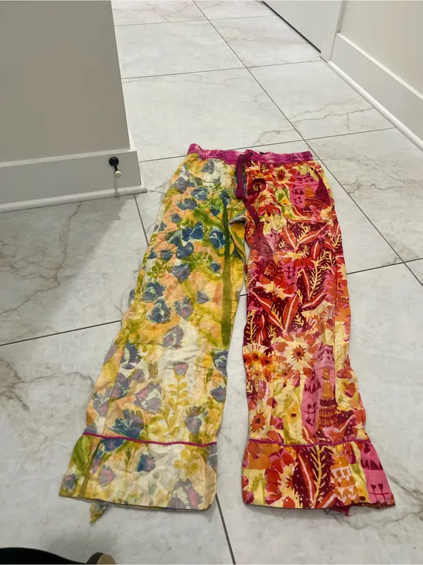 Anthropologie Roeqiya Fris Garden Bloom Pajama Pants Size Large - Image 2