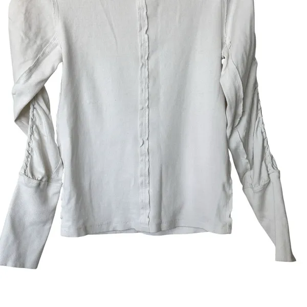 Free People We the Free M Daisy Chain Cuff Cut Out Twisted Detailed Sleeves Top - Image 9
