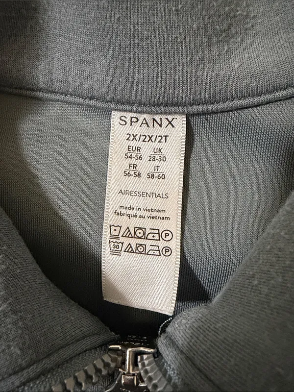 Spanx AirEssentials Half Zip Size 2XL - Image 4