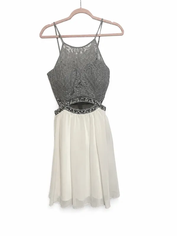 Speechless NWT White Silver Lace Cutout Beaded Homecoming Dress Size 11 - Image 3