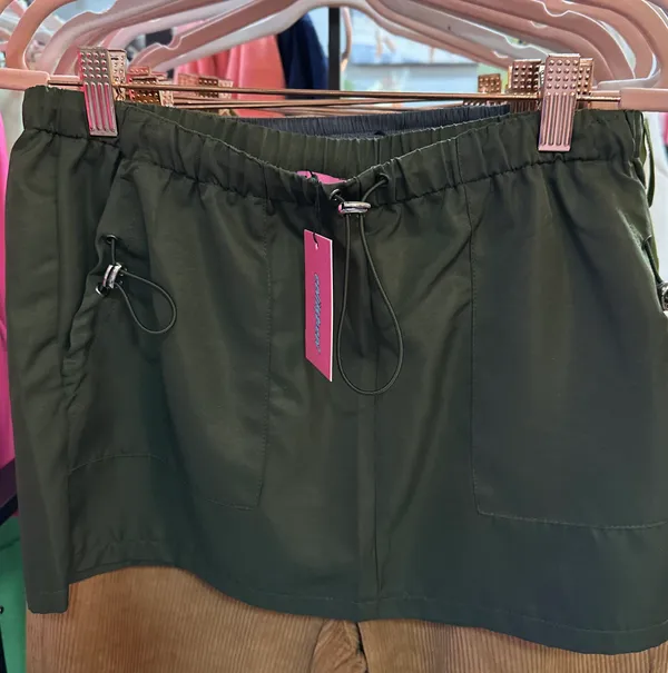 Edikted Dark Green Mini Skirt - Image 5