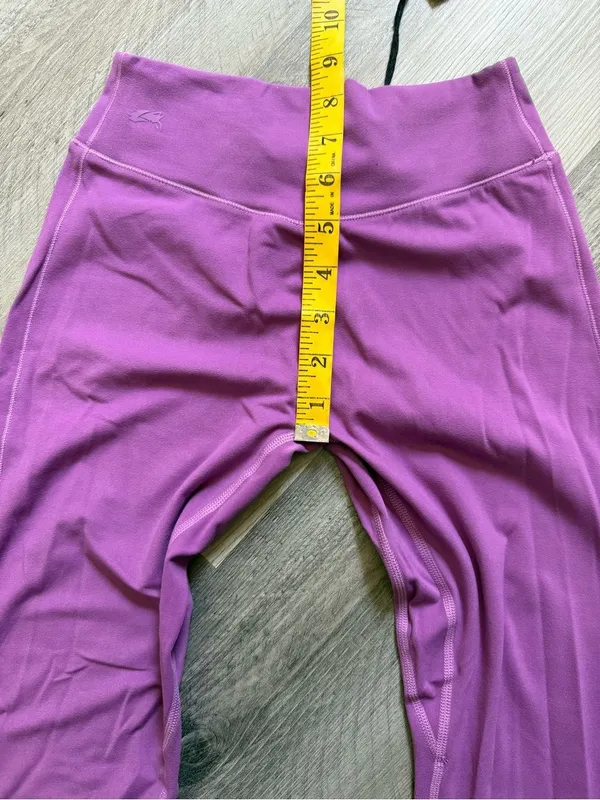 Alphalete Dip Back Mid Rise Leggings NEW Small Purple Noir - Image 9