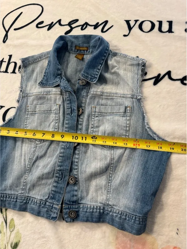 Copper Key Women’s Denim Button-Up Vest Size XL - Image 6