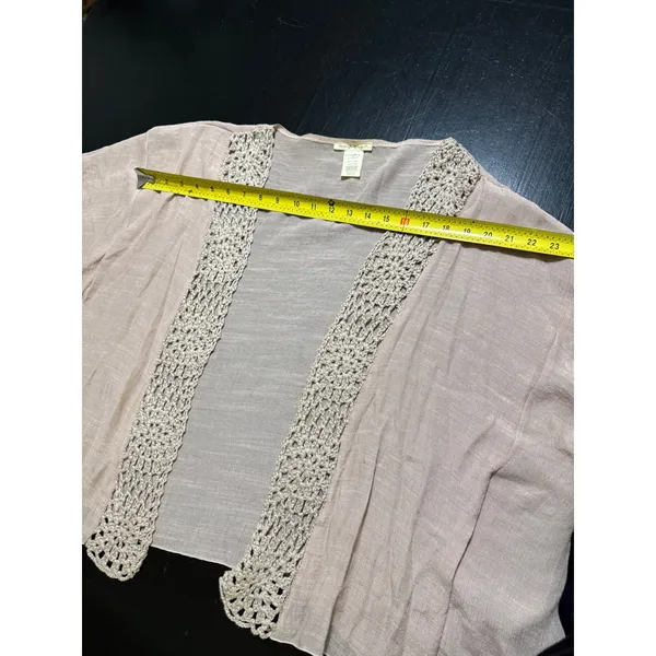 Do Everything In Love Mauve Pink Crochet Lace Trim Kimono Wrap One Size Boho - Image 4