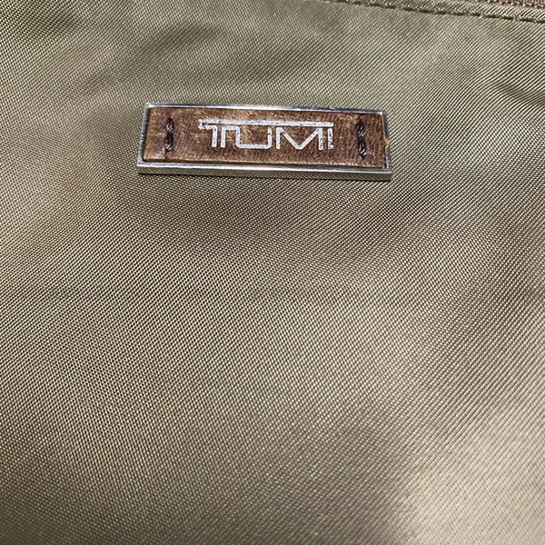 Tumi Should/Cross body bag - Image 3