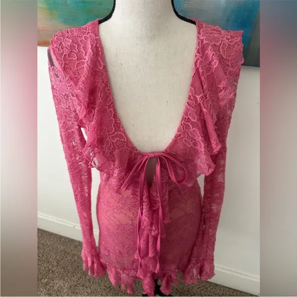 $89 NWOT Edikted Josephine Ruffle Lace Mini Dress XS - Image 6