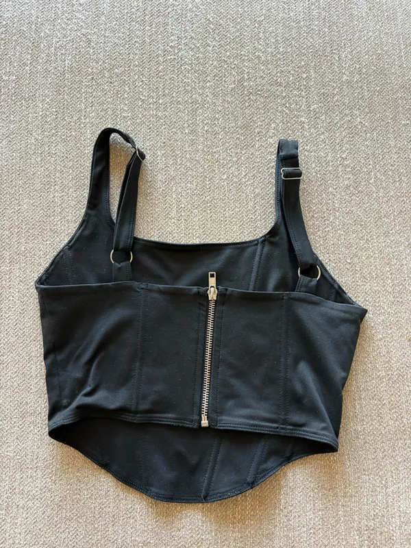 Amazon Corset Top Black - Image 5