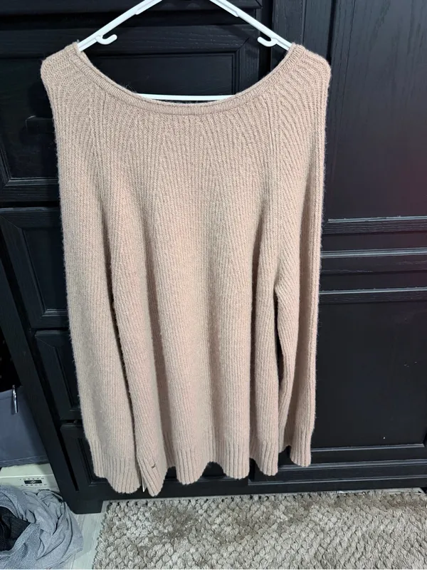 lululemon athletica Beige Crewneck Knit Sweater - Image 4