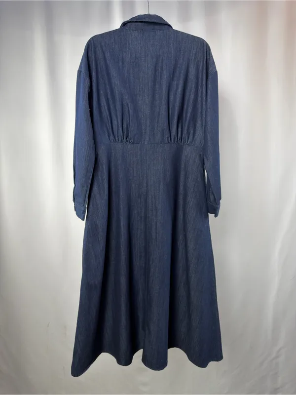 Tuckernuck Long Sleeve Collared Denim Button Front Midi Dress in Blue Medium - Image 4