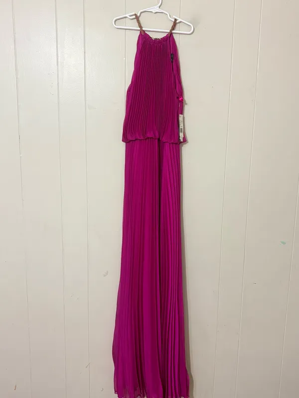 Aqua Dresses Pleated Halter Maxi Dress Fuchsia Gold Chain Size 0 XS NWT - Image 3
