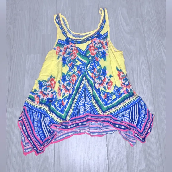 Women’s Multicolored Floral Tank Top - Image 2