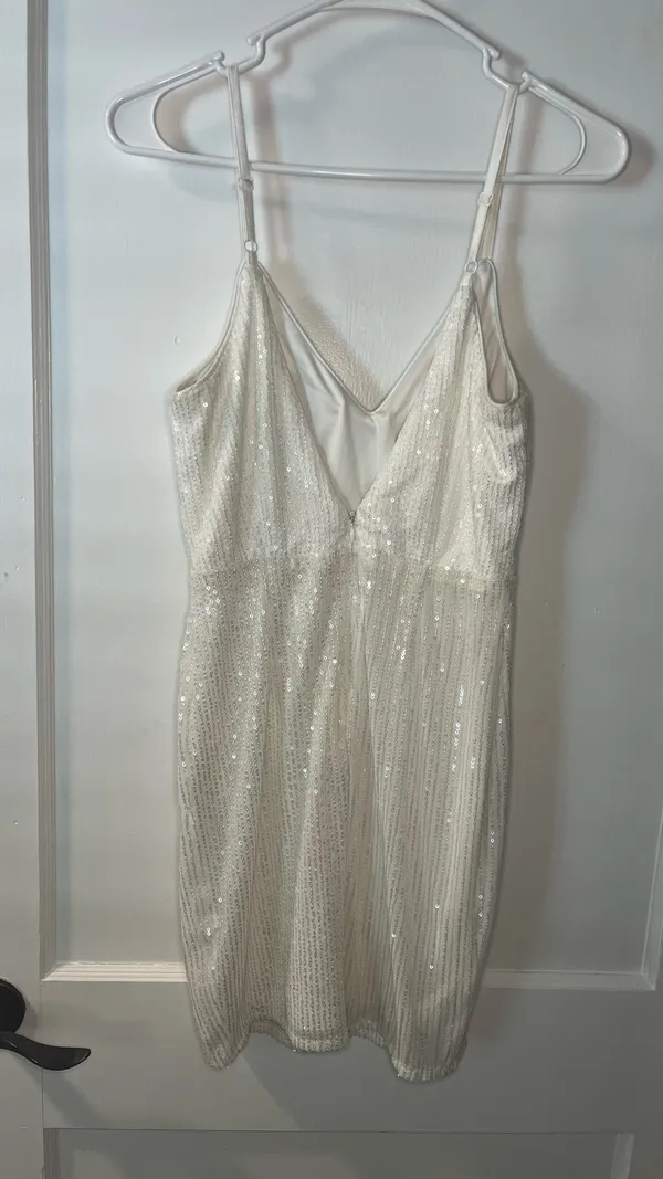 White Sequin Lulus Dress - Image 3