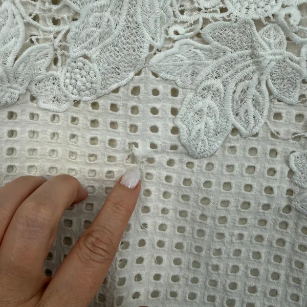 Zara Collection‎ Eyelet Mesh Lace Top Womens Small White Floral Applique Batwing - Image 2