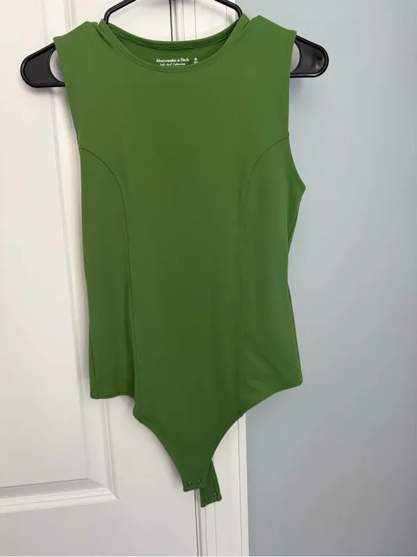 Abercrombie & Fitch Green Bodysuit - Image 3