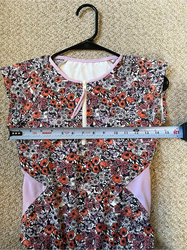 Carve Designs Barrel One Piece swimsuit zip front poppy floral size small - Image 7
