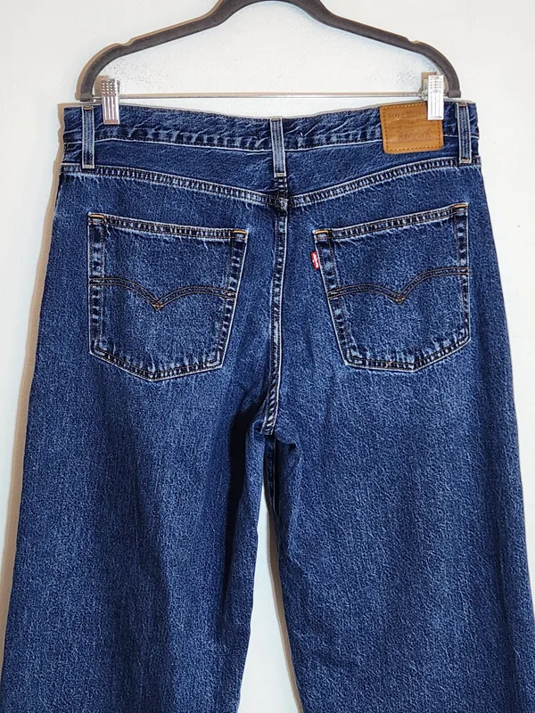 Levi's Womens Baggy Dad Jeans Size 32 - Image 4