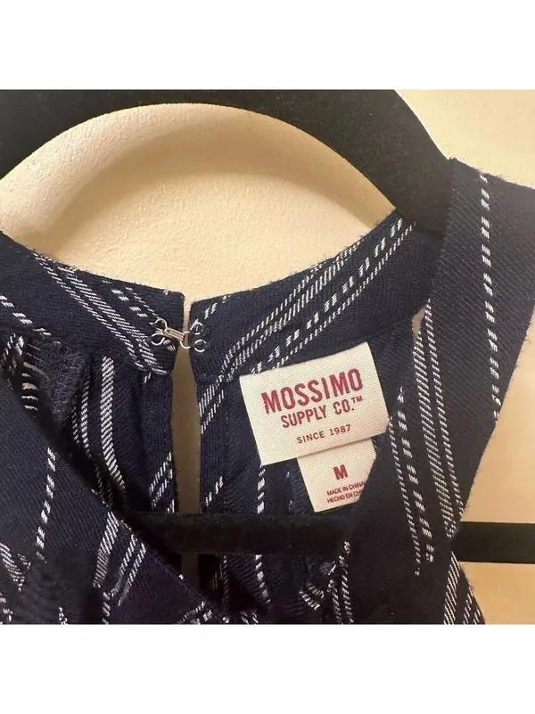 Mossimo Navy Tank Top Blouse Medium Blue - Image 4