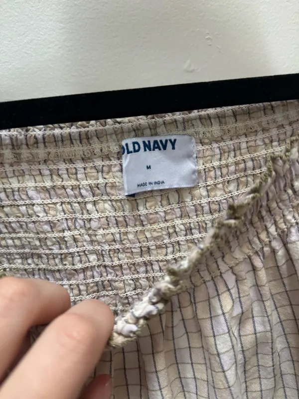 Old Navy Smocked Babydoll Blouse - Image 5