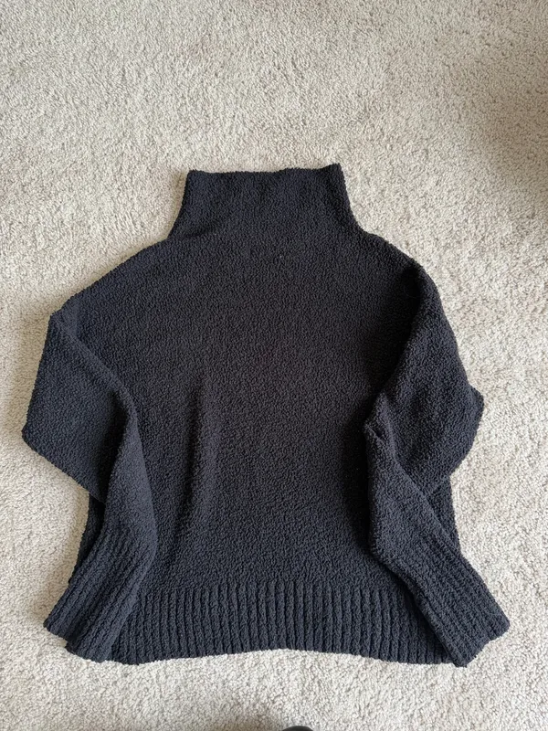 Ugg Women’s Black Knit Turtleneck - Image 3