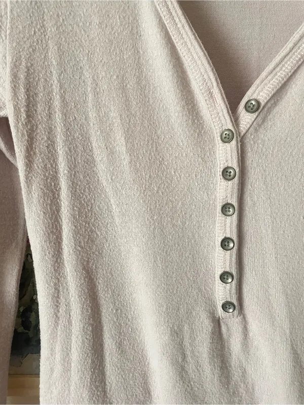 Abercrombie & Fitch Soft A&F Cozy Y2K Long Sleeve Henley Top Light Pink Small - Image 3
