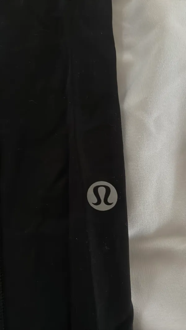 Black Lululemon Align Leggings - Image 3