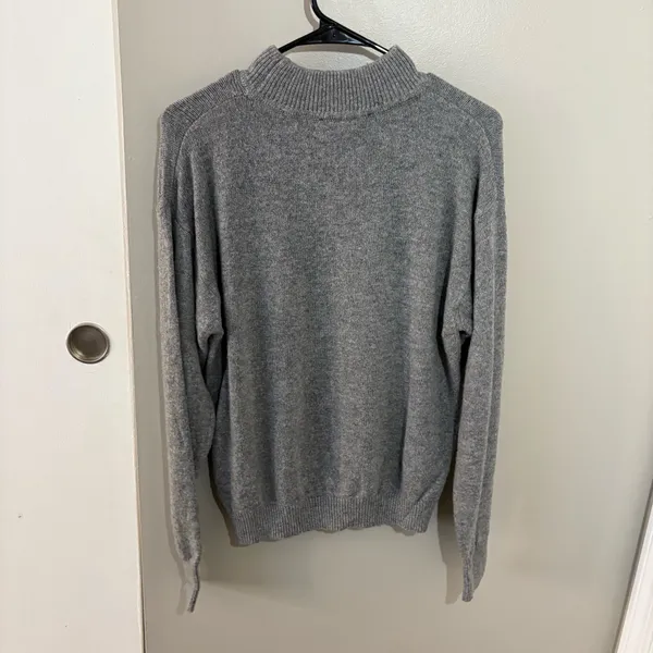 Brandy Melville Grey Sweater  - Image 2
