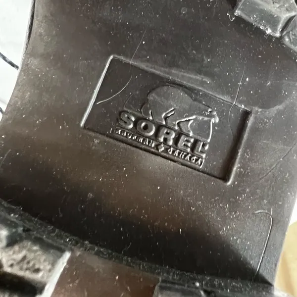 Vintage Sorel Made in Canada Leather Faux Fur Boots - Image 9
