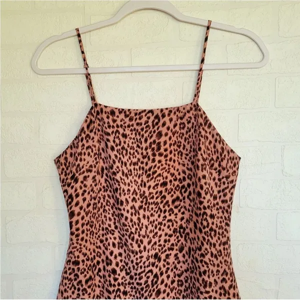 NWT Superdown Revolve‎ Kensley High Slit Pink Leopard Slip Dress Small - Image 7