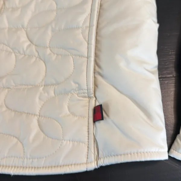 Woolrich Womens Ivory Quilted Puffer Jacket XS Cream Button Front 2306‎ Moccasin - Image 2