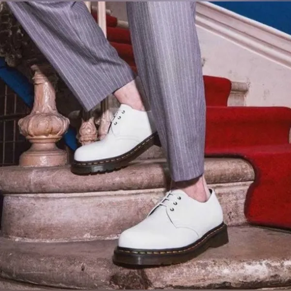 Dr. Martens 27214 Vegan Oxford Shoes Men's Size 6 Women's Size 7 White Leather - Image 4