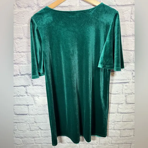 ModCloth Green Crushed Velvet Vneck Short sleeve Swing Dress‎ Womens size small - Image 5