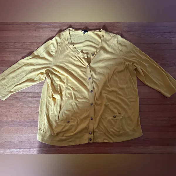 Talbots Canary Yellow Gold Knotted Button Cardigan with Pockets, Size 3X - Image 2