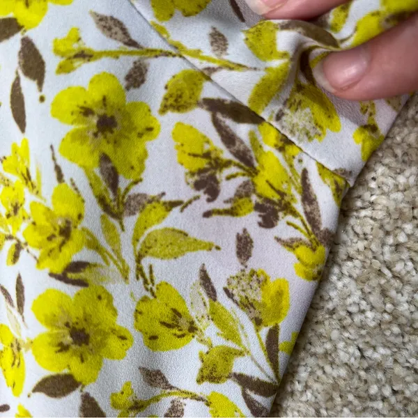 Imperfect yellow floral pocket dress vneck pointed collar lined‎ bright bohemian - Image 3