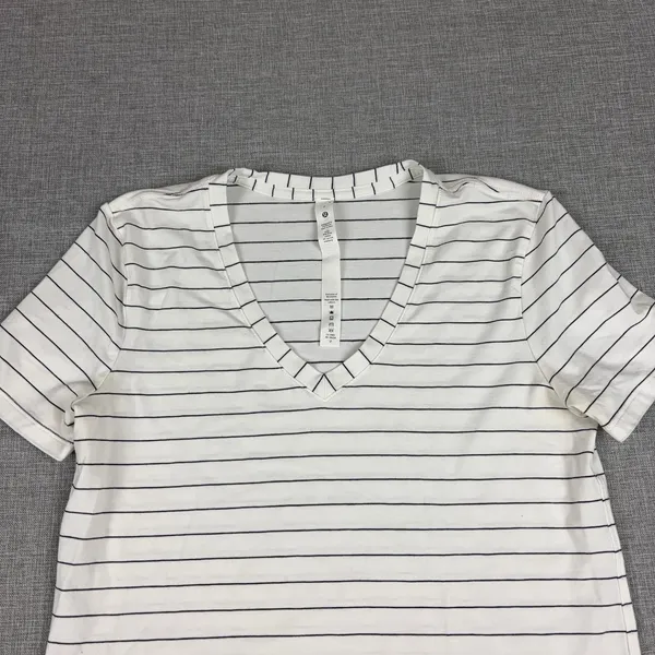 Lululemon Striped Shirt Womens 2 White V-Neck Short Sleeve Pima Cotton Top - Image 4